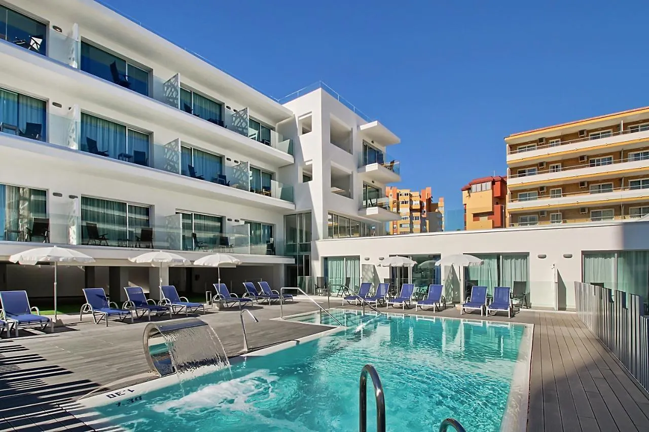 טורמולינוס Carihuela Suites דירה
