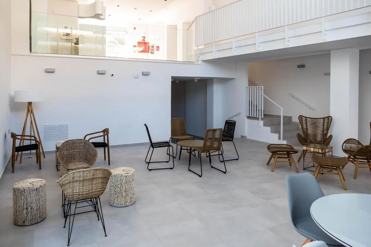 Carihuela Suites Τορρεμολίνος