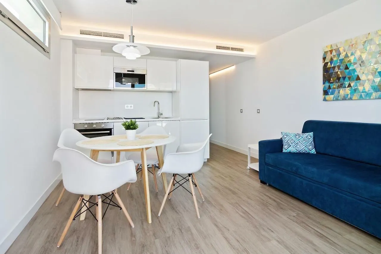 Apartment Carihuela Suites Torremolinos Spain