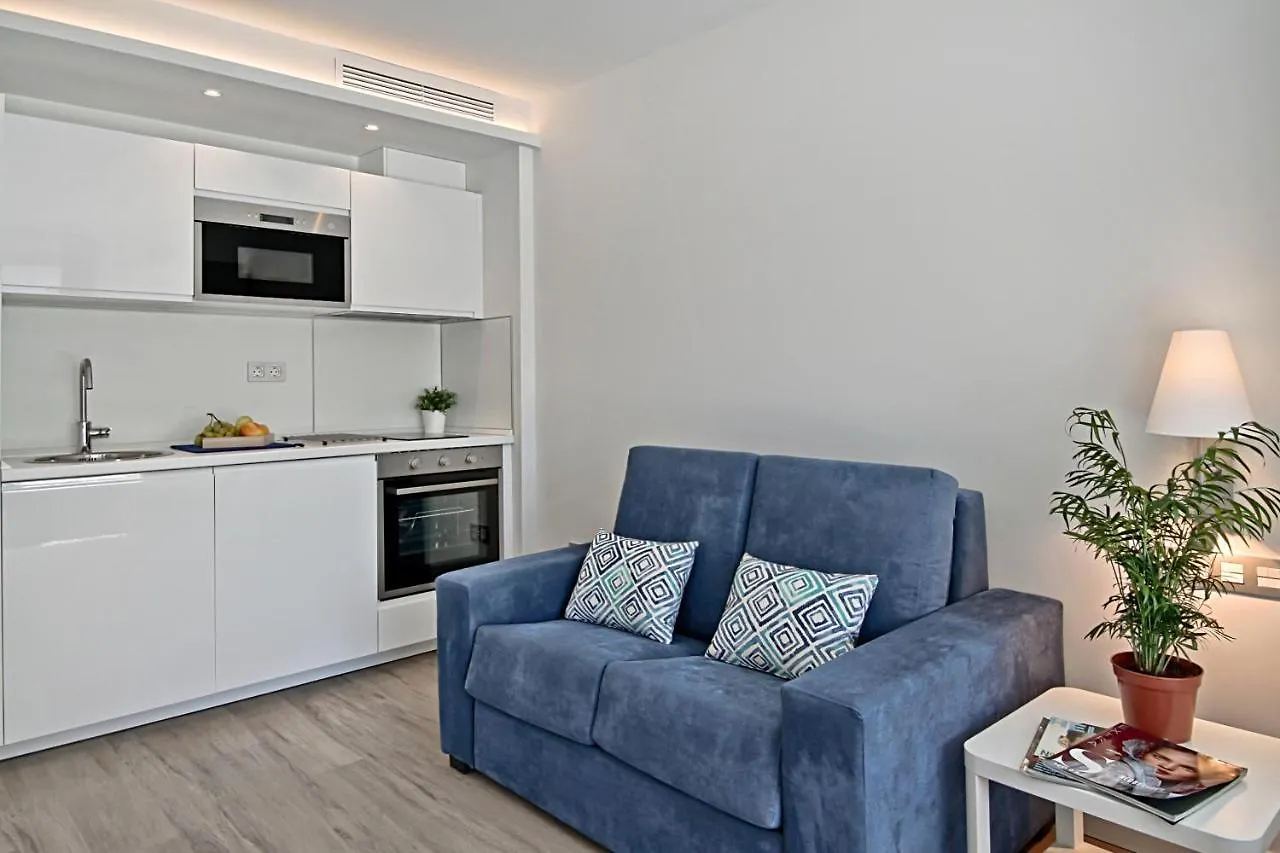 Carihuela Suites Torremolinos